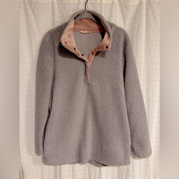 entro Tops - Entro Lavender Sherpa with Pink Detail